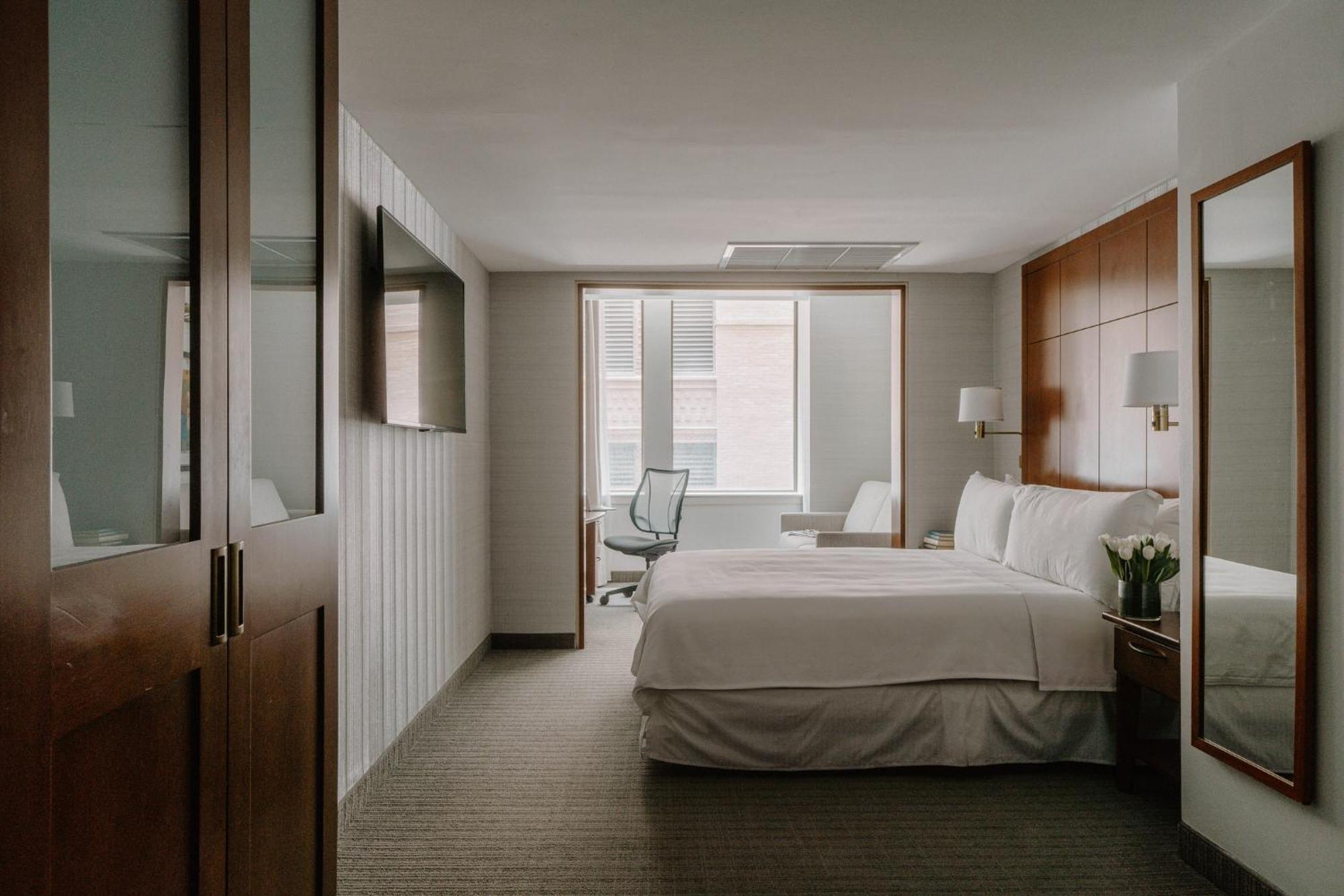 Loop Hotel